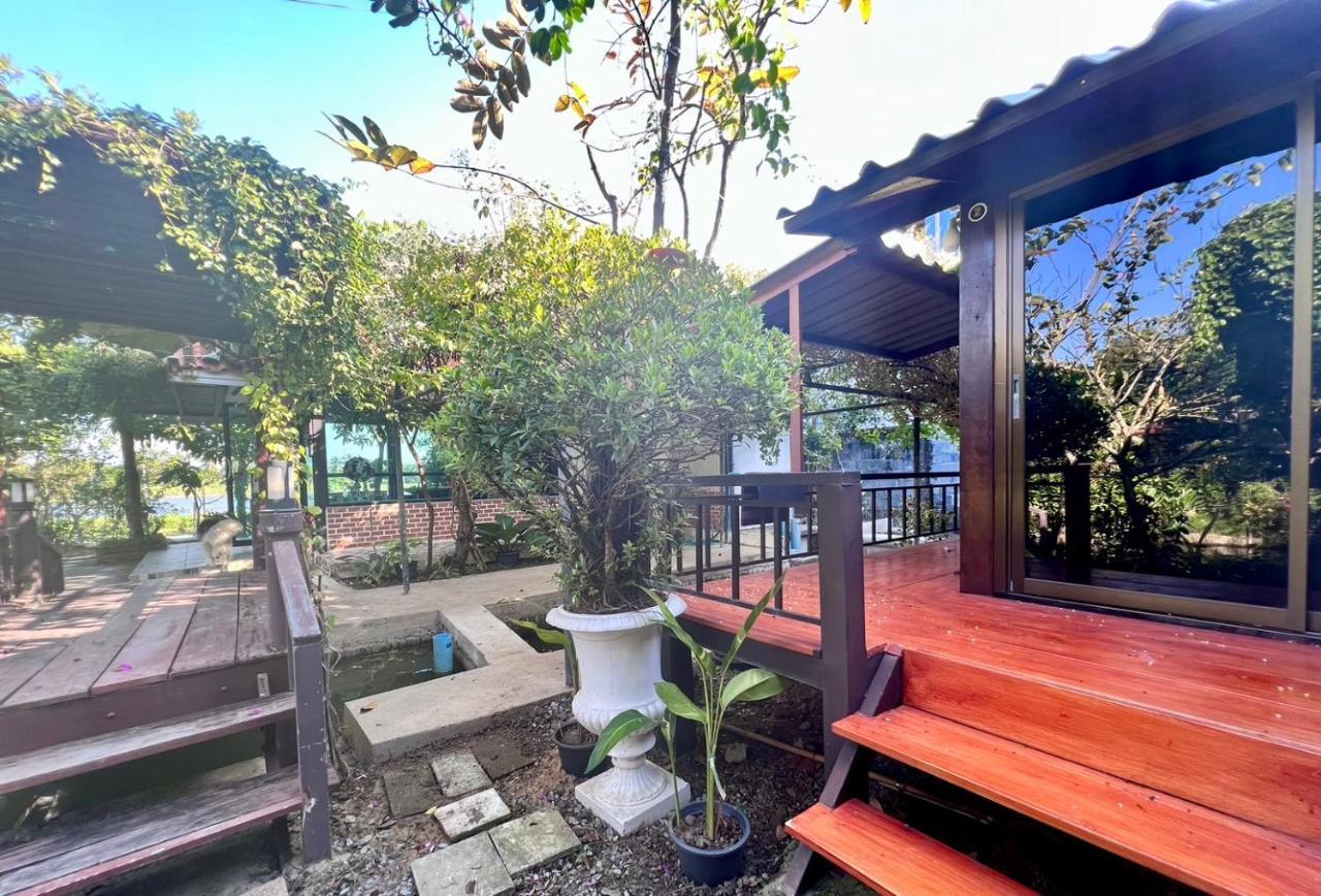 Villa Mrt Riverside มิสเตอร์ที โฮมสเตย์-ช้องนาง *